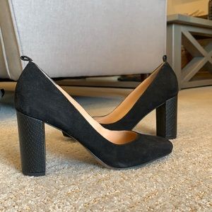 Suede / Snake black heels